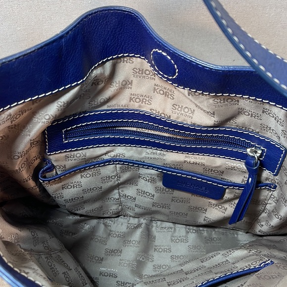 MICHAEL KORS Leather Hobo/Shoulder w/lg. Karla Wallet - NWT - Picture 7 of 9